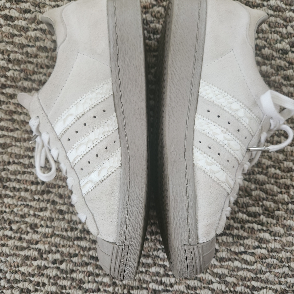 adidas Women's White and Gray Sneakers
